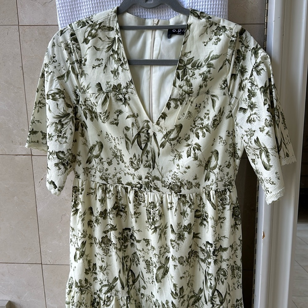 Opt summer dress